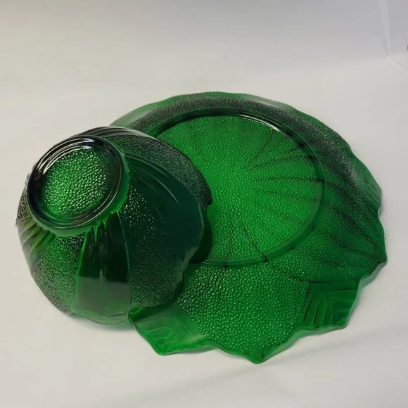 Vintage Fire King Lotus dessert bowl and plate set - Picture 3 of 6